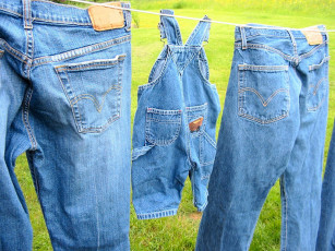 عکس شلوار جین و لباس جین بچگانه