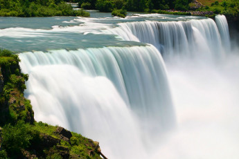 عکس آبشار بزرگ