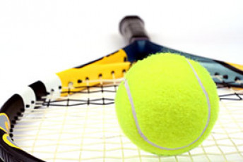 عکس راکت تنیس و توپ
