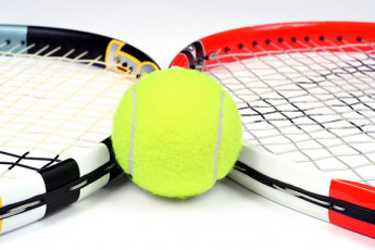 عکس توپ و راکت تنیس