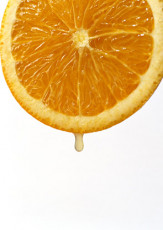 عکس چکیدن آب پرتقال